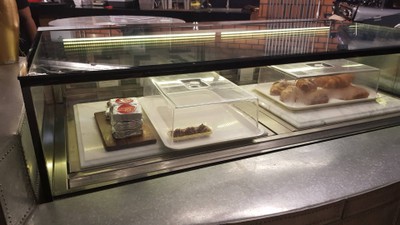 อาหาร หรือ เครื่องดื่ม