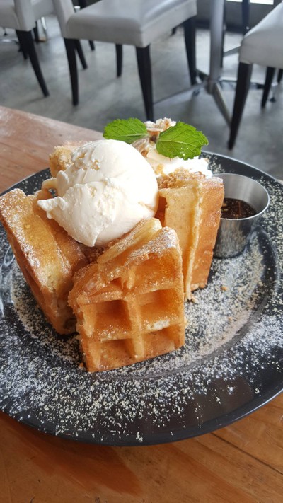 Honey Waffle 159฿