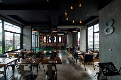 8 Bistro 8 Bistro
