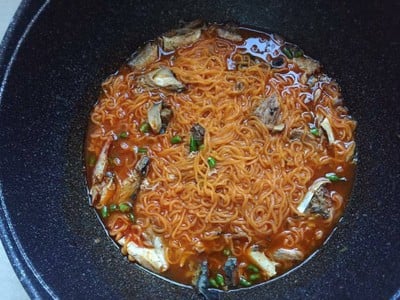 มาม่าปลาป๋อง