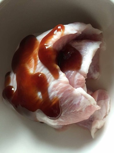 วิธีทำ คอหมูคอหมูรีดน้ำมัน วิธีทำ คอหมูคอหมูรีดน้ำมัน