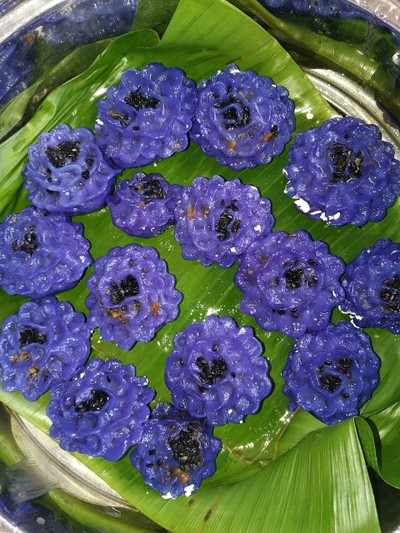 ช่อม่วง