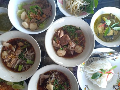 ก๋วยเตี๋ยวหมูตุ๋น