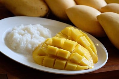 ข้าวเหนียวมะม่วงเชียงราย