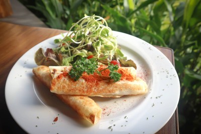 Rhino Restaurant @phuripai Villa