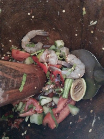 วิธีทำ ตำกุ้งสดสุดแซ่บ วิธีทำ ตำกุ้งสดสุดแซ่บ