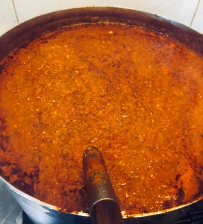 วิธีทำ Sausage Spaghetti with Tomato sauce 