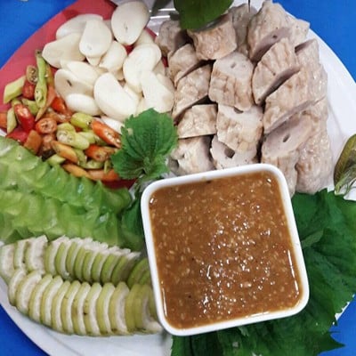 เมนูของร้าน นางแหนมเนือง