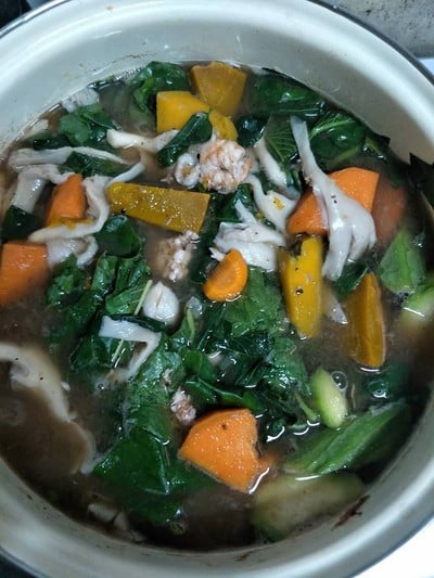วิธีทำ แกงเลียงกุ้งสดผักรวม วิธีทำ แกงเลียงกุ้งสดผักรวม