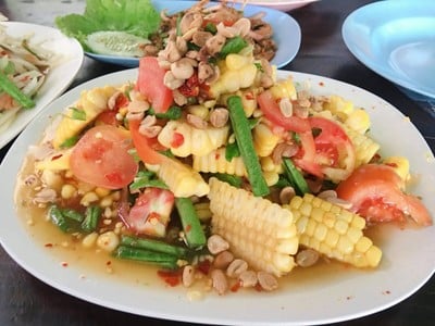 ส้มตำป้าป่อง เจ็ดยอด