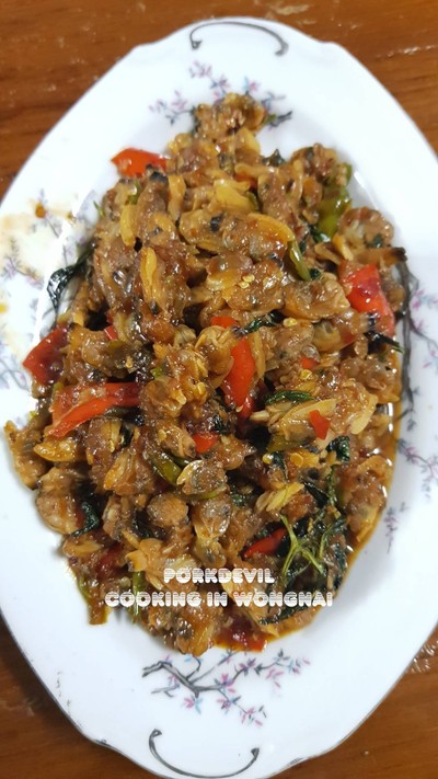 หอยลายผัดพริกเผา หอยลายผัดพริกเผา