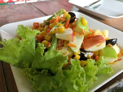 อาหาร หรือ เครื่องดื่ม