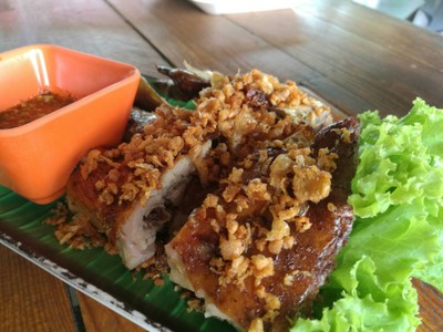 อาหาร หรือ เครื่องดื่ม