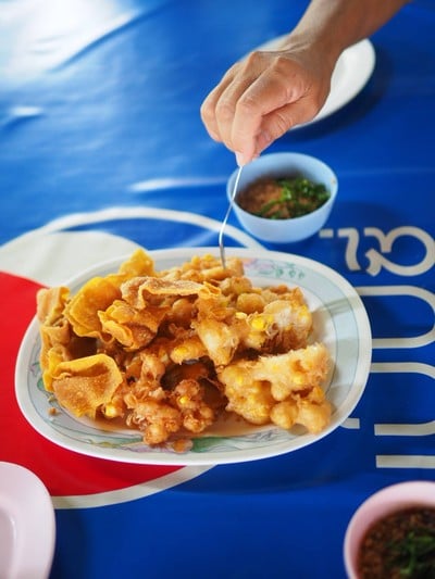 เจ๊นีย์ของทอดลับแล