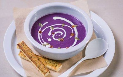 วิธีทำ ซุปมันม่วงกับขนมปังสาหร่ายอบชีส