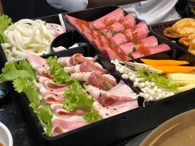 Bar B Q Plaza มาร์เก็ตเพลส นางลิ้นจี่ Bar B Q Plaza มาร์เก็ตเพลส นางลิ้นจี่