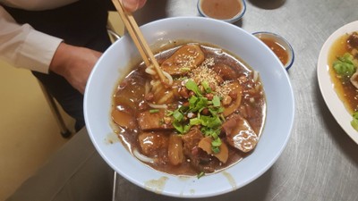 เส้นขนมจีนแห้งเนื้อ