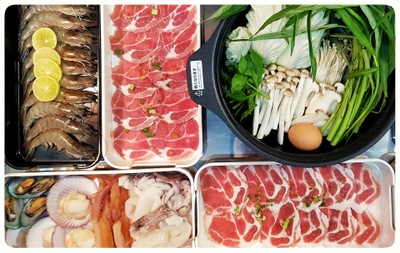 อาหาร หรือ เครื่องดื่ม