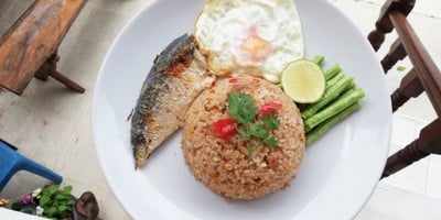 ข้าวผัดน้ำพริกกะปิ