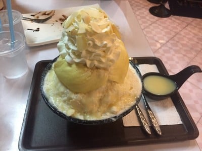 รถนม