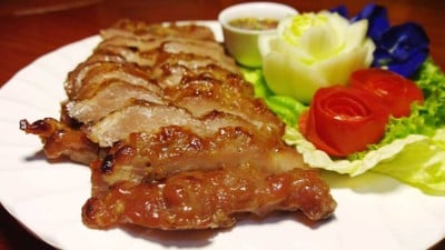 หมูอบน้ำผึ้งเครือวัลย์