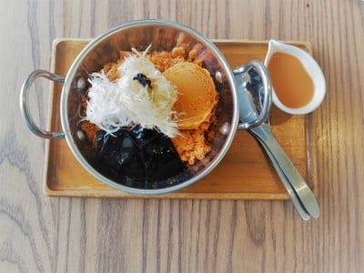 กรานิต้าชาไทยทรงเครื่อง