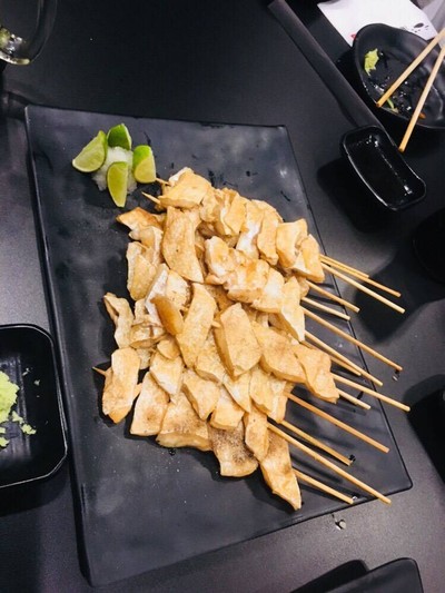 ท้องปลาแซลม่อนย่างเกลือ