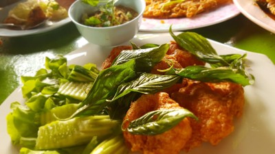 หมูเด้งทอด 80 บาท