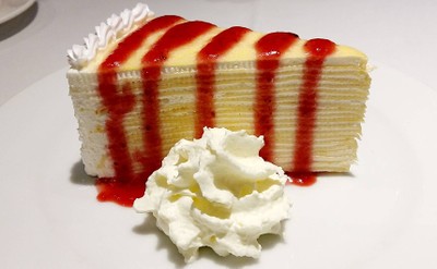 CREPE CAKE WITH STRAWBERRY SAUCE