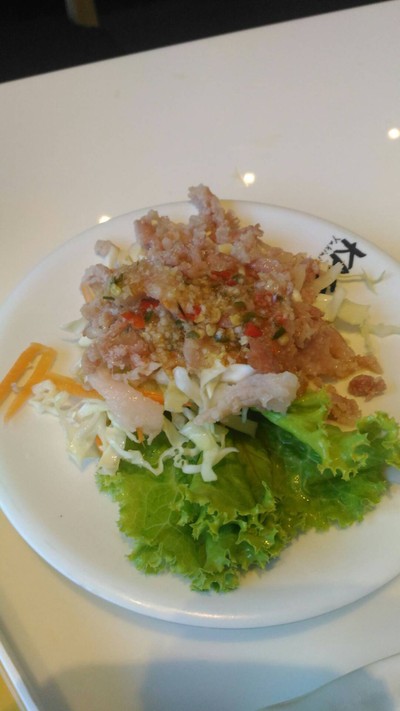 อาหาร หรือ เครื่องดื่ม