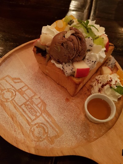 ฮันนี่โทส