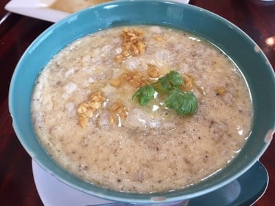 ไข่ตุ๋นทรงเครื่อง