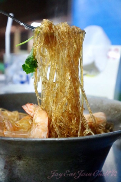 กุ้งอบวุ้นเส้น