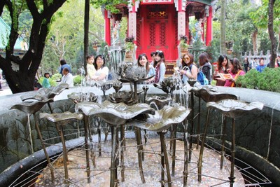 เดินได้เรื่อย ๆ เลย