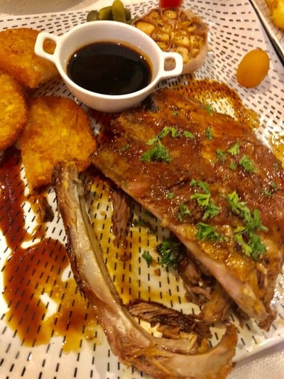 “ซี่โครงหมูอบ” เมนูสุดยอดของร้าน อร่อยมาก ⭐️⭐️⭐️⭐️⭐️