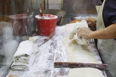 ปาท่องโก๋เทพพพพ คู่ควรค่ะ