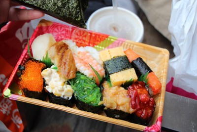 กล่องนี้ไม่ถึงร้อย ดีงามจ้า