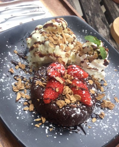 Chocolate Lava With Ice cream