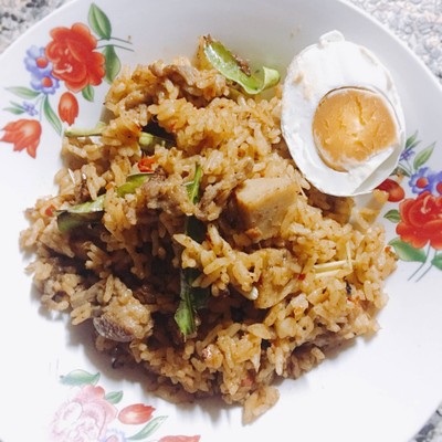 ข้าวผัดต้มยำ