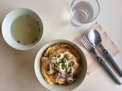 ข้าวไข่ข้นปลาหมึก