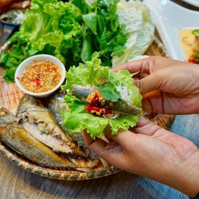 เมนูของร้าน ตำหลาย ปิ่นเกล้า