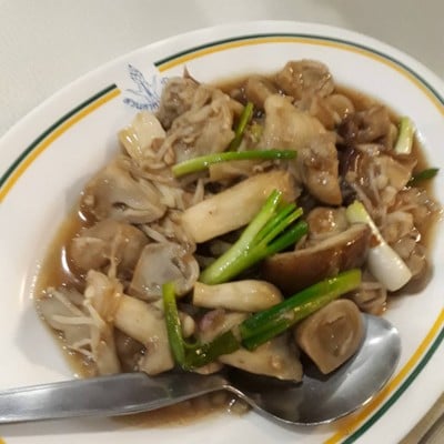 ผัดสี่สหาย