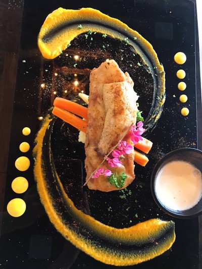 สลัดเห็ดทอด