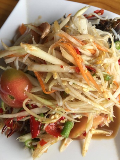ตำลาว