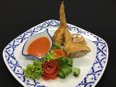 ปีกไก่ยัดไส้ ปีกไก่ยัดไส้