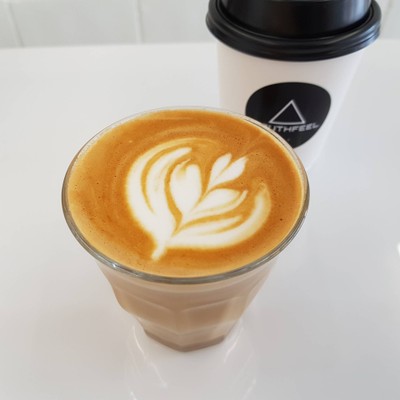 ลาเต้ร้อน