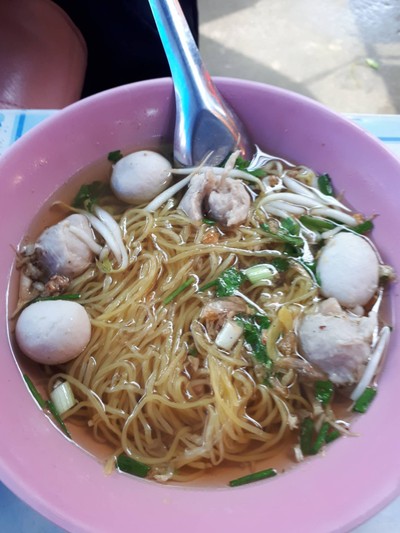 บะหมี่หมู