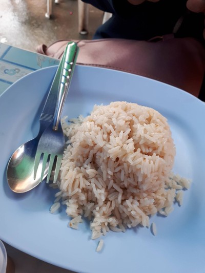 ข้าวมัน จานละ 10 บาท