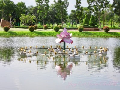 บรรยากาศ เจดีย์มหามงคลบัว