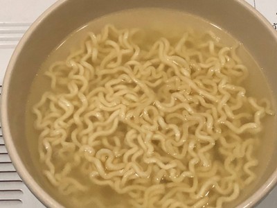 วิธีทำ มาม่าเกาหลีสูตรซีอิ้วดำรสไก่เผ็ด 🍜 วิธีทำ มาม่าเกาหลีสูตรซีอิ้วดำรสไก่เผ็ด 🍜